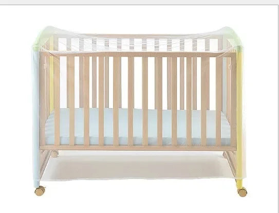 Vauvansängyn hyttysverkko – Hyttysverkko pinnasänkyyn